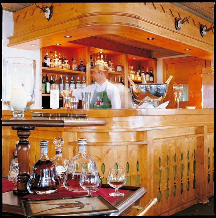 Grand Hotel Au Rond Point Des Pistes Куршевель Экстерьер фото